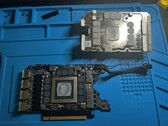 De Nvidia RTX 6000 workstation GPU heeft een bijna volledige AD102-die. (Afbeelding Bron: u/Healthy-Blood-54 op Reddit)