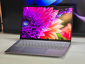 Lenovo Yoga Pro 7i 14 Aura Editie (bron: Notebookcheck)