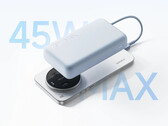 De nieuwe 45 W-powerbank van Xiaomi laadt een Xiaomi 17 Ultra op.