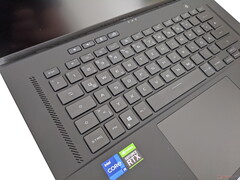 Asus ROG Zephyrus M16 - Toetsenbord