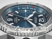 De nieuwe Citizen Promaster Air NK0040-58L, op de foto, heeft een blauwe wijzerplaat met sunray-afwerking.