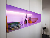 De Philips Hue Solo Lightstrip 5m lijkt goedkoper te zijn dan de oudere Lightstrip Plus (hierboven). (Afbeeldingsbron: Philips Hue)