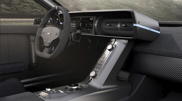 Het interieur van de N Vision 74 is het beste soort minimalistisch design waarbij rijden voorop staat. (Beeldbron: Hyundai)