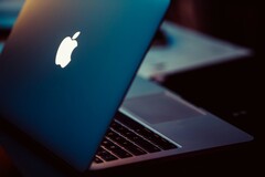  Top 4 laptops die meer dan 15 uur meegaan op één lading (Bron: Unsplash)