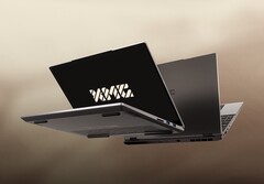 De XMG EVO M24-serie heeft twee SO-DIMM-sleuven voor RAM-upgrades. (Bron: XMG)