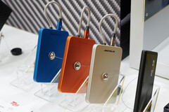 De Pocket 5 werd eind februari in drie kleuropties getoond op de IWA.