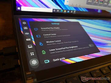 De herontworpen touchscreenbediening en apps zijn soepeler dan op de UX481. Bestaande UX481-eigenaren ontvangen dezelfde software-updates