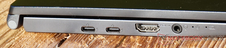 Aansluitingen links: twee Thunderbolt 4, HDMI 2.0, headset