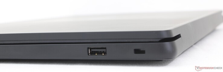 Rechts: USB-A 2.0, Kensington-slot