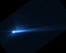 Afbeelding van de brokstukken die van het oppervlak van Dimorpho zijn weggeblazen na een opzettelijke inslag door NASA's DART-ruimtevaartuig (bron: NASA, ESA, STScI en Hubble; bijgesneden)