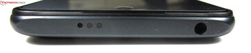 Boven: IR blaster, 3,5 mm audio-aansluiting