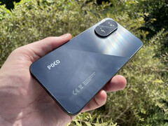 Xiaomi&#039;s Poco F7 draait op HyperOS 2.0, en advertenties zijn overal. Maar ze kunnen worden uitgeschakeld.