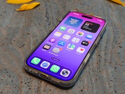 360° Ostand Spin-behuizing voor iPhone 17