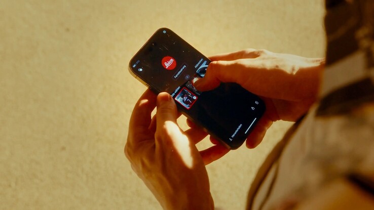 Foto's van de Leica D-Lux 8 kunnen draadloos worden overgezet naar een smartphone.