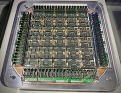 Tesla Dojo AI supercomputer 15 kW tegel (Bron: Steve Jurvetson)
