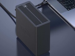 De D4 is in feite een behuizing voor maximaal vier SSD's (Afbeelding bron: TerraMaster)