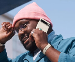 De Pixel 8 Pro in zijn lanceringskleur 'Porcelain' (bron: Google Store via @android_setting & @MishaalRahman)