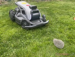 De Airseekers Tron detecteerde tijdens de test betrouwbaar onze egelpop.