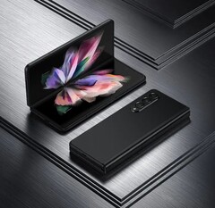 De Galaxy Z Fold3 kost ruim twee keer de prijs van de Galaxy S22. (Bron: Samsung)