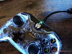 Bigbig Won Rainbow PC gamepad heeft een geweldige smartphone app waarvan we willen dat Sony en Microsoft die implementeren