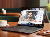 De Dell Pro 5 Series 14 (P514265) is met 1,35 kg relatief licht voor een 14-inch laptop.