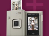 De Fujifilm Instax LiPlay+ hybride instant camera kan fotocollages afdrukken met behulp van foto's die zijn genomen met de camera's aan de voor- en achterkant. (Afbeeldingsbron: Fujifilm)