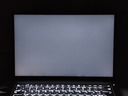 Backlight bleeding (hier verbeterd weergegeven)