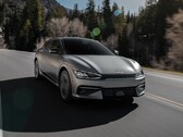 De Kia EV6 is over het algemeen een zeer veilige auto, maar hij zou volgens de Euro NCAP een betere bescherming tegen aanrijdingen van voetgangers kunnen bieden (Afbeelding: Kia)