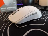 SteelSeries Rival 3 Draadloze Gen 2 beoordeling: Snelle klikken en stevige grip