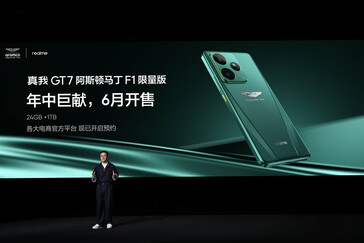 ...terwijl de GT7 Aston Martin Edition-editie in Dream Green wordt geleverd. (Bron: Realme)