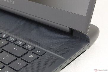 Het ontwerp met "Zero Hinges" past beter bij de rest van de laptop en voelt stijver aan dan het vorige ontwerp
