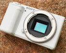Sony's ZV-E10 werd in 2021 gelanceerd als een compacte APS-C camera met een Sony E Mount en veel premium mogelijkheden. (Afbeeldingsbron: Sony)