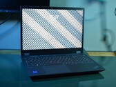 Lenovo ThinkPad P16 G2 Laptop Review: Verbeterd met 165 Hz scherm & Nvidia RTX 2000 Ada