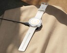 De Realme Watch S5 ziet er ongewoon uit dankzij het platte frame.