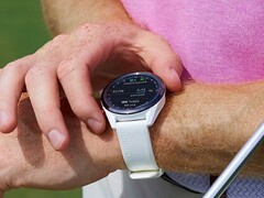 Nieuwe Garmin GPS smartwatches zouden opvolgers kunnen zijn van de Approach S62 (hierboven). (Beeldbron: Garmin)