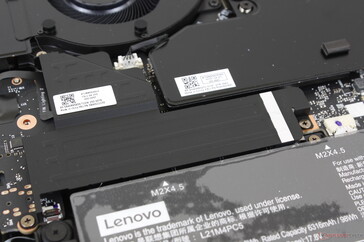 Tweede M.2 2280 PCIe4 x4 slot voor extra opslag (beschermplaat op)