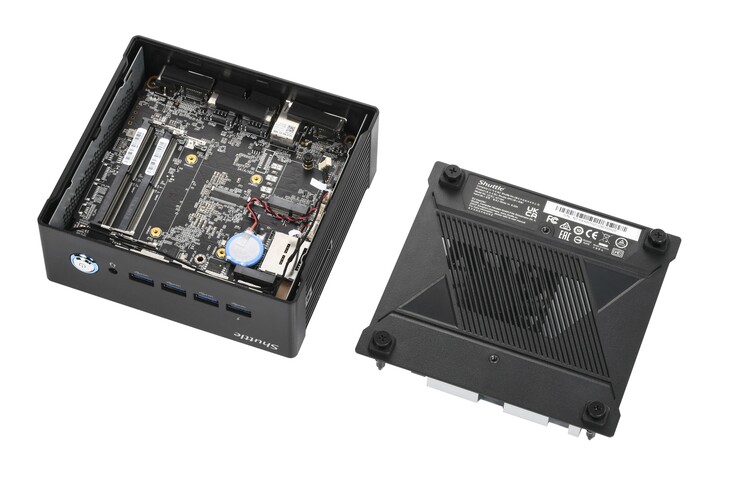 De mini-pc kan gemakkelijk worden geopend (Afbeelding bron: Shuttle)