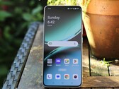 OnePlus Nord 5 zal een Qualcomm SoC hebben zoals de hier getoonde OnePlus Nord 4 (bron: Notebookcheck)