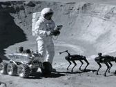 Chinese ingenieurs zijn van mening dat robothonden op de maan astronauten zouden kunnen bijstaan.