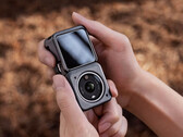 De Osmo Nano zal waarschijnlijk veel kleiner zijn dan andere recente Osmo actiecamera's, Osmo Action 2 afgebeeld. (Afbeeldingsbron: DJI)