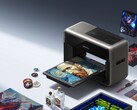 Promotieafbeelding van eufyMake E1 UV-printer met verschillende materiaalsoorten.