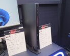 De Minisforum AtomMan G7 Ti is een rebranded H14NX met Intel's i9-14900HX CPU en RTX 4070 Laptop GPU. (Bron: PC Watch)
