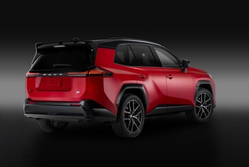 De plug-in hybride Toyota RAV4 GR Sport uit 2026