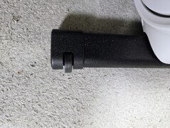 De minitrainer is gemakkelijk te manoeuvreren dankzij de rollen op de dwarsbalk