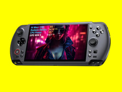 De GPD Win 5 weegt ongeveer evenveel als een Nintendo Switch 2 zonder batterij. (Afbeeldingsbron: GPD)