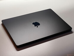 Apple MacBook Pro 14 M3 recensie. Testapparaat geleverd door: