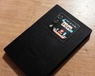 Het secundaire scherm van de Unihertz Titan 2 wordt veel veelzijdiger met Pebblehertz.