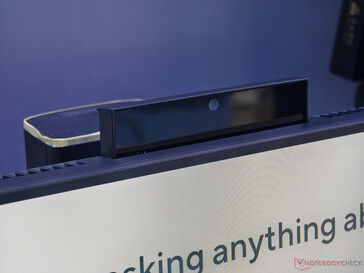 De intrekbare camera van ExpertCenter P600 AiO (Afbeelding bron: Notebookcheck)