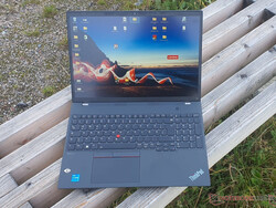 De Lenovo ThinkPad T16 G2 (21HH003AGE), recensie-exemplaar geleverd door: