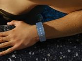 De nieuwe Halo fitnessband van Rogbid (afbeelding) wordt geleverd met vier verwisselbare bandjes in nylon en siliconen in verschillende kleuren. (Afbeeldingsbron: Rogbid)